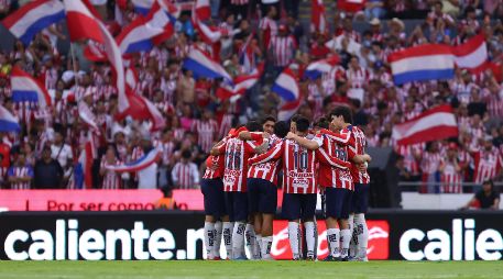 Tras la eliminación en el Clausura 2026, Chivas ya comenzó a mover piezas rumbo al próximo torneo. IMAGO7