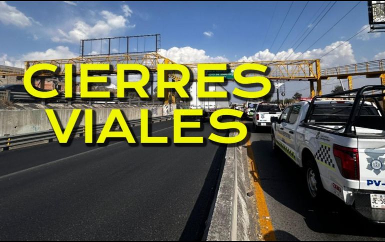 Vecinos de la autopista a Zapotlanejo se manifiestan provocando congestionamiento vial. ESPECIAL / FACEBOOK Policía Vial Jalisco