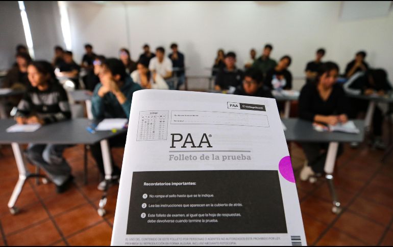 La jornada de exámenes en los centros universitarios transcurrió de manera ordenada y sin incidentes reportados por las autoridades universitarias. ESPECIAL/UDEG