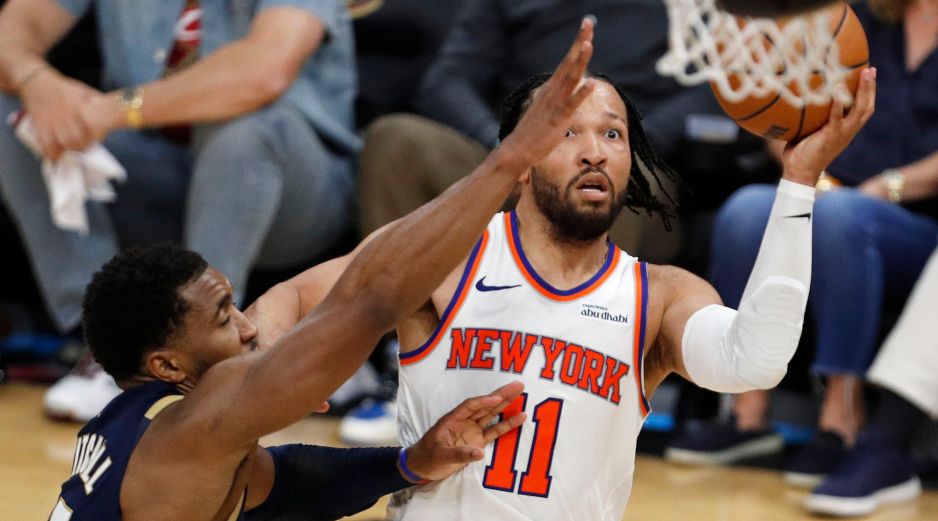 Jalen Brunson. El base fue el protagonista en una nueva exhibición grupal con 30 puntos. EFE/D. Maxwell