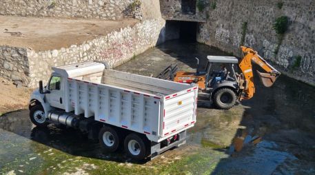 El alcalde de Zapopan, Juan José Frangie, hizo un llamado a la población a la corresponsabilidad, sobre todo con el fin de no tirar basura que pueda influir en inundaciones durante el temporal de lluvias. EL INFORMADOR/ M. Hernández