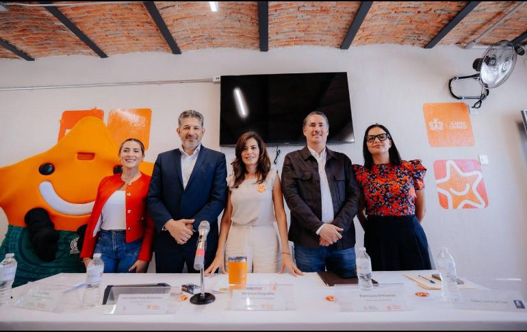 La administración de Verónica Delgadillo destinará tres millones de pesos en apoyos para 37 planteles que requieren mantenimiento, como iluminación, impermeabilización, entre otros. CORTESÍA/ Gobierno de Guadalajara.