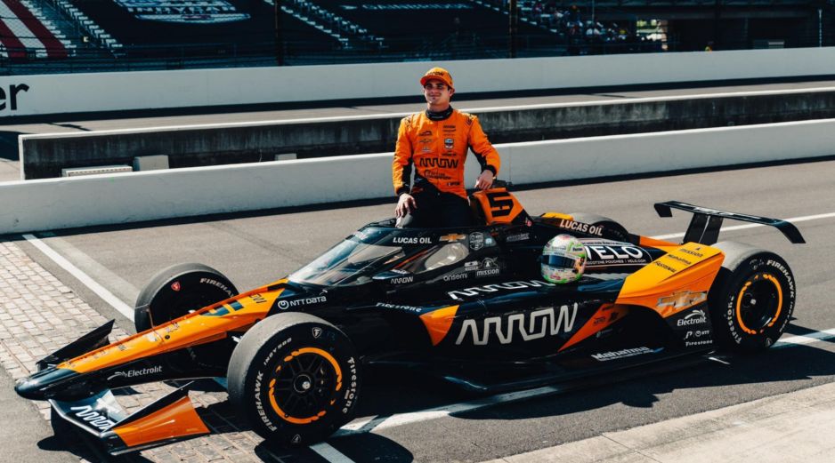 Patricio O’Ward mantiene una constante presencia en la pelea por la victoria en Indy 500, aunque las estrategias y banderas amarillas le han impedido coronarse. X/ @PatricioOWard.