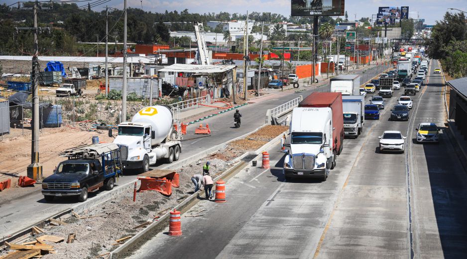 La ampliación vial y nuevas obras de movilidad en la zona aeroportuaria de Guadalajara buscan mejorar la conectividad rumbo al Mundial 2026. EL INFORMADOR/ J. ACOSTA.