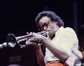 Su actitud desafiante, sus reinvenciones, su estética inconfundible convirtieron a Miles Davis en un referente del jazz. EFE / ARCHIVO