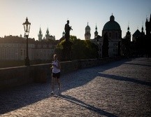 Los expertos afirman que las extremas temperaturas sin precedentes y mortales están poniendo a más personas en peligro en Europa. EFE/EPA/M. DIVISEK