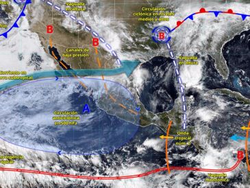 La onda tropical número 2 provocará lluvias intensas, granizo y fuertes vientos en al menos cuatro estados del país. ESPECIAL/SMN.
