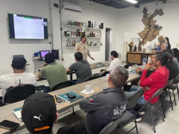 IDEFT y CITEMATEQ fortalecen la capacitación especializada para impulsar la profesionalización del sector tequilero en Jalisco. CORTESÍA.