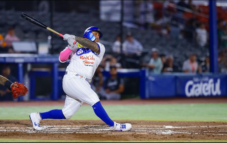 Willie Calhoun se fue de 4-3 con dos cuadrangulares, cinco carreras producidas y tres anotadas. CORTESÍA/Charros de Jalisco