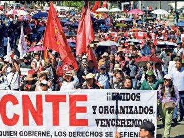 El plantón principal de los maestros se ubicará sobre la emblemática calle 5 de Mayo, abarcando un tramo considerable que va desde el Eje Central Lázaro Cárdenas hasta las inmediaciones del Zócalo. SUN/ Archivo
