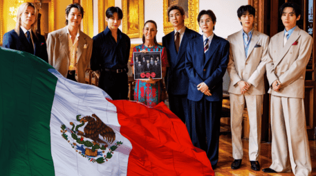 La Presidenta y los integrantes de BTS en Palacio Nacional. FACEBOOK / Claudia Sheinbaum Pardo