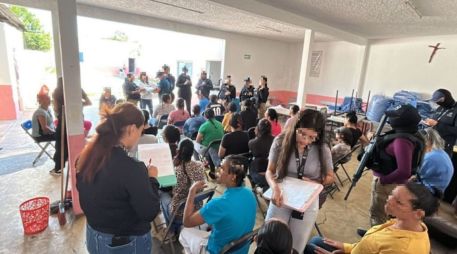 Una interna con orden judicial por desaparición agravada y otra mujer buscada por robo fueron capturadas en Tonalá. ESPECIAL.
