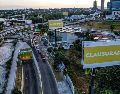 El gobernador agregó que el Gobierno del Estado estará apoyando económicamente a los municipios para avanzar en el retiro de estructuras, particularmente con maquinaria y equipo especializado. EL INFORMADOR / ARCHIVO