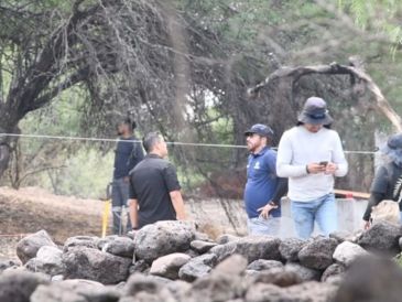 El pasado domingo, el colectivo informó sobre el primer hallazgo en el sitio, tras retomar las labores de búsqueda en el presunto crematorio clandestino localizado hace varios días. ESPECIAL.
