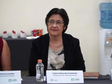 El 20 de enero, la contralora del Estado, Teresa Brito, emitió el Acuerdo 03/2026 para delegar facultades en la atención de recursos de revisión y juicios de amparo en materia de transparencia. CONTRALORÍA DEL ESTADO