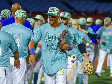 Los Charros continúan consolidándose en el tercer puesto del standing de la Zona Norte y ahora deberán afrontar una larga gira de nueve juegos fuera de casa. CORTESÍA/CHARROS DE JALISCO.
