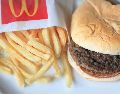McDonald’s venderá la hamburguesa cuarto de libra en 28 pesos. EFE/Archivo