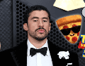 El cantante puertorriqueño prestará su voz a una rebanada de pizza con gafas oscuras dentro de Toy Story 5, una noticia que ya comenzó a generar reacciones entre fans del cine y de la música latina. EFE/ARCHIVO