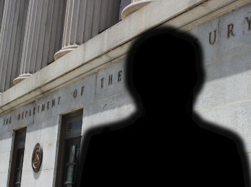 La dependencia señaló que antes de retirar cada registro realizó un proceso de verificación interinstitucional para garantizar que la eliminación no afectara la política exterior ni los intereses de seguridad nacional de EU. ESPECIAL / CANVA