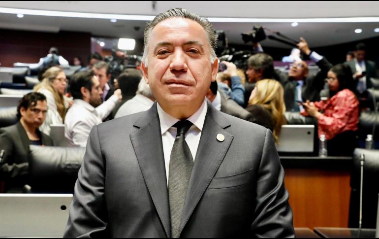 El senador Enrique Inzunza informó que su suplente participará en las sesiones extraordinarias del Senado del 28 y 29 de mayo. X / @InzunzaCazarez