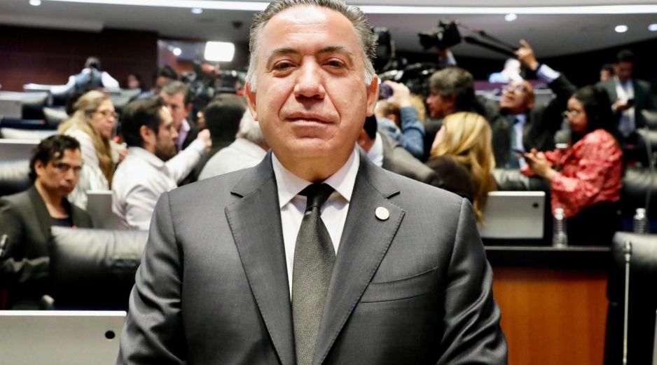 El senador Enrique Inzunza informó que su suplente participará en las sesiones extraordinarias del Senado del 28 y 29 de mayo. X / @InzunzaCazarez
