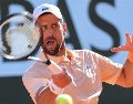 Si, con solo 19 años, quiere llegar a unos octavos de un grande, Fonseca deberá derribar el viernes a un monumento del tenis, Djokovic. EFE / ARCHIVO