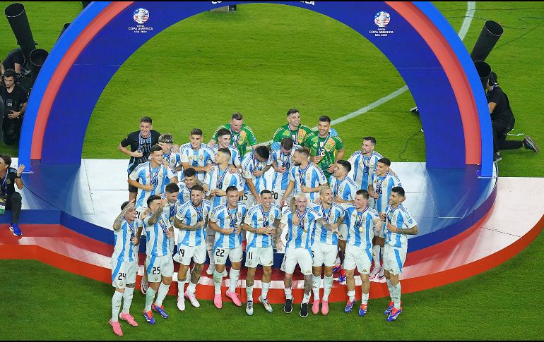 Otras de los convocados destacados fueron las de Valentín Barco, Giovani Lo Celso y Facundo Medina. Imago7