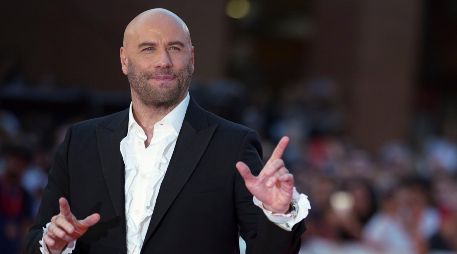 John Travolta decidió darle un giro a su imagen y a los fans... ¡les encantó! AP/ARCHIVO