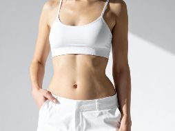 La definición muscular no solo exige una rutina de ejercicios estricta y progresiva, sino también una dieta meticulosamente calculada para perder peso y grasa corporal. ESPECIAL / CANVA