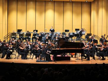 La Orquesta Filarmónica de Jalisco protagonizó una noche llena de música y aplausos. EL INFORMADOR/J. Acosta