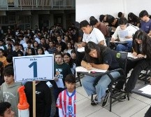 Los aspirantes que presentaron el examen deberán cargar sus documentos oficiales para efecto de concurso, durante el periodo del 8 de junio al 31 de julio. ESPECIAL / UdeG