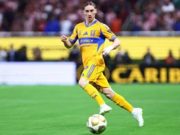 Marcelo Flores tuvo que abandonar el terreno de juego debido a una lesión en la rodilla. IMAGO7.