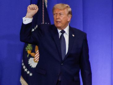 Trump opinó que el acuerdo final debe contener dos garantías: que el estrecho quede reabierto y que Irán no pueda tener un arma atómica. EFE/K. Betancur