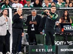 Javier Aguirre. El entrenador tricolor (izquierda) aprovechó el amistoso ante Australia para despejar las últimas dudas. IMAGO7/E. Espinosa