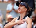 Elina Svitolina firmó este domingo una décima victoria consecutiva en el Roland Garros que la catapulta a Cuartos de Final donde se encontrará con su compatriota Marta Kostyuk. EFE / T. Suárez
