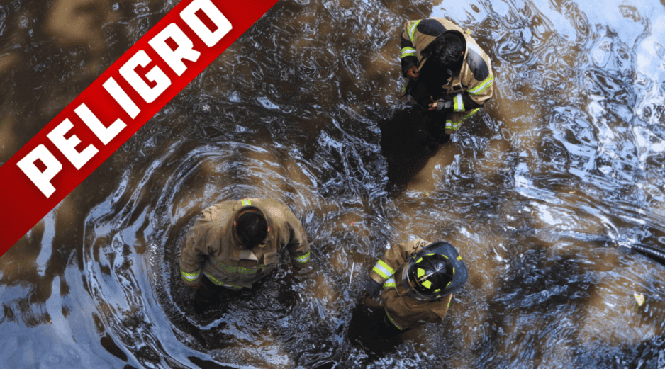 Para mitigar los riesgos, es fundamental que los conductores eviten transitar por zonas de inundación recurrente. ESPECIAL / CANVA