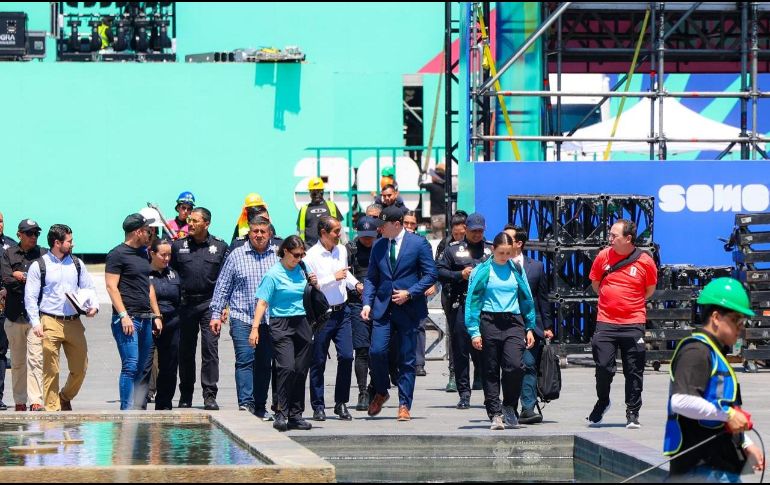 Rodrigo Martínez-Celis Wogau, Director de Seguridad y Protección Civil de FIFA México, realizó un recorrido por las instalaciones que se montan en la Plaza Liberación, en el Centro Histórico tapatío. EL INFORMADOR / A. Navarro