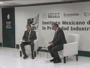 El nuevo director releva en esta etapa a Santiago Nieto, a quien Ebrard le reconoció un esfuerzo importante en la actualización y reformas dentro del instituto. X / @SE_mx