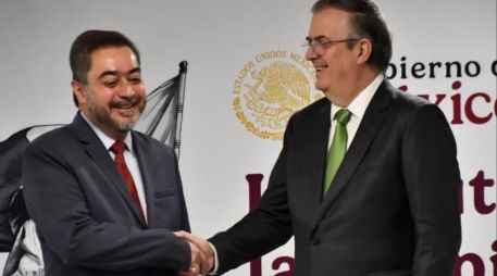 El nuevo director releva en esta etapa a Santiago Nieto, a quien Ebrard le reconoció un esfuerzo importante en la actualización y reformas dentro del instituto. X / @m_ebrard