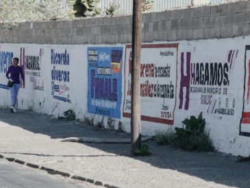 La pinta de bardas promocionando personajes políticos es una de las violaciones electorales más denunciadas. EL INFORMADOR/ARCHIVO