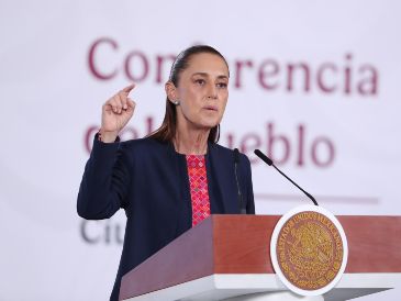 Sheinbaum sostuvo que, pese a las diferencias que han surgido en las últimas semanas, la comunicación entre ambos gobiernos se mantiene activa en distintos niveles y abarca áreas diplomáticas, de seguridad y defensa. EFE / ARCHIVO