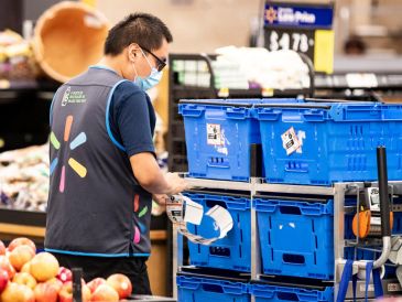 Las ofertas son válidas en las más de 2 mil sucursales físicas de Walmart y en su tienda en línea, que tiene las modalidades de entrega a domicilio y "pickup". EFE/Archivo