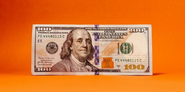 El peso mexicano recupera terreno frente al dólar impulsado por avances en Medio Oriente