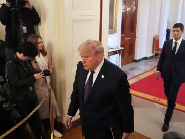 Israel y Estados Unidos sostienen que los combates en Líbano son un asunto separado de las conversaciones sobre la guerra con Irán. AP / A. BRANDON