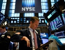 El estancamiento de las negociaciones en Medio Oriente y la nueva escalada de violencia ocasionaron que los precios del petróleo WTI subieran de nuevo. AFP/ARCHIVO
 US-STOCKS-CLOSING