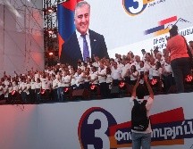 Armenia Fuerte, el principal partido opositor del país caucásico, cerró hoy la campaña electoral con un multitudinario mitin en el corazón de la capital, Ereván. EFE/B. Arslanián