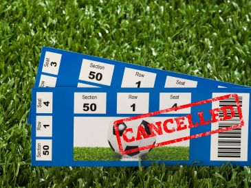 La FIFA notificó a los compradores mediante correo electrónico que los boletos con precio incorrecto se emitieron el pasado 21 de mayo. ESPECIAL / CANVA