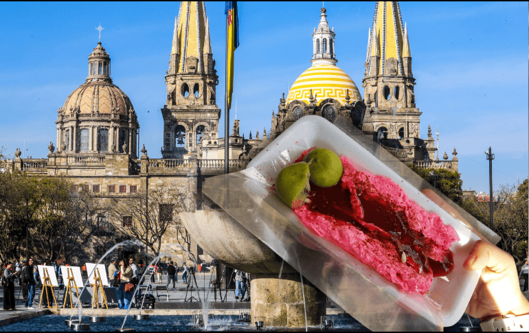 La textura del turrón es suave, elástica y se asemeja a la de un chicle o malvavisco denso. EL INFORMADOR/ARCHIVO