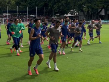 La selección de Corea del Sur realizó su primera práctica en Verde Valle ante cientos de aficionados y con la presencia de Heung-min Son. EL INFORMADOR/ L. ASCANIO.