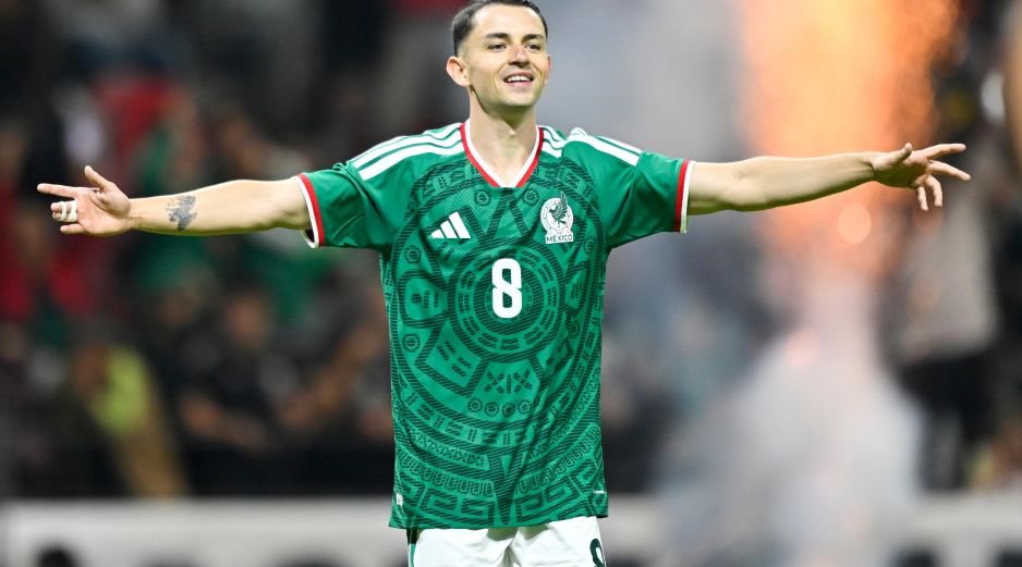Luis de la Fuente no solo afina a la Selección de España en Puebla, sino que lanzó un inesperado elogio al mediocampista de la Selección Mexicana, Álvaro Fidalgo, encendiendo los ánimos de la afición de nuestro país. IMAGO7